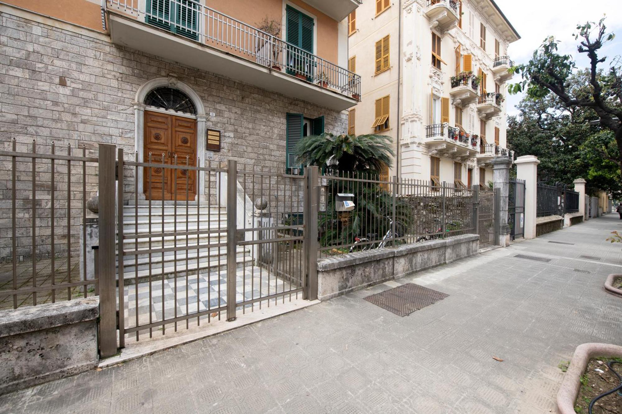 243B - Appartamento Mignon - Sara Home Chiavari, 200Metri Dal Mare Exterior foto